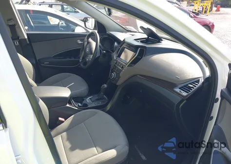 2018 Hyundai Santa Fe Sport 2.4L z USA, uszkodzony, nr VIN 5NMZUDLB5JH054699